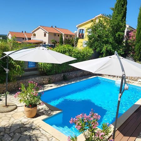 Apartments Grgic Нивице Экстерьер фото